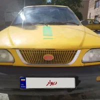 تاکسی پراید