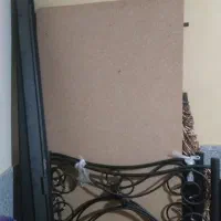 تخت یک نفره فلزی به همراه تشک