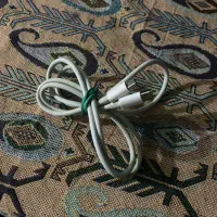 تعدادی کابل تایپ c سالم