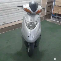 اسکوتر VLg نقره ای در حد نو