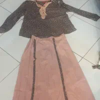 لباس انار گل ، بلوز و دامن صورتی طوسی سایز 46