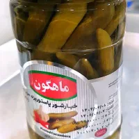 فروشنده یا وزیتور تلفنی خانم