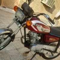 موتور سیکلت ۱۲۵ پلاک عادی مدارک کامل