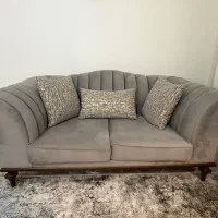یک دست مبل در حد