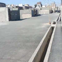 زمین چهار دیواری مسکونی