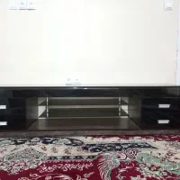 میز تلویزیون بزرگ و نو