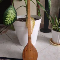 سه تا، تا، آلات موسیقی