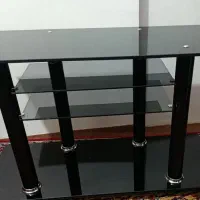 میز تلویزیون شیشه ای