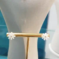 گوشواره گل طلا