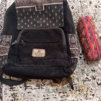 کیف مدرسه و جا مدادی