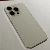 iphone 15pro در حد صفر بدون توضیح
