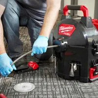 لوله بازکنی پیشرفته و شبانه‌روزی در میانه