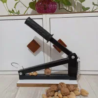 فروش بادام شکن