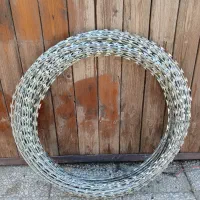 سیم خاردار تبری