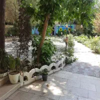 خدمتگزار مدرسه