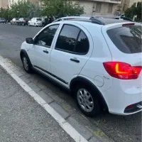 کوییک آر ۴۰۲ فابریک