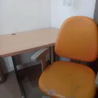 میزو صندلی برای دانش آموز
