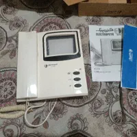 آیفون تصویری الکترونیک