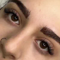 تخفیف ویژه کاشت و اکستنشن مژه ، لیفت ابرو ومژه