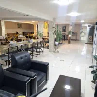 دو نفر کارگر ساده  خانم جهت رستوران
