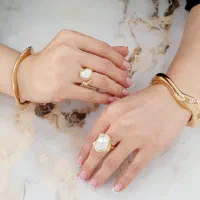 فروش اکسسوری و زیورآلات در پاساژ ابریشم