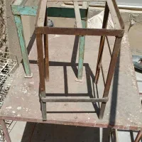 میز کار  آهنی