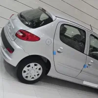 207 Mt 1404 سقف فلز  رنگ نقره ای