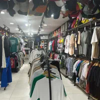 فروشنده خانم