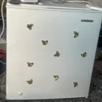 یخچال و موتور برق