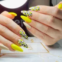 کاشت ناخن ترمیم ناخن ژلیش ناخن