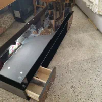 میز تلویزیون شیشه ای