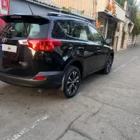 تویوتا راو۴ ۲۰۱۵ فول عمان بدون رنگ