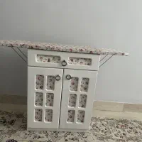 میز اتو و چرخ خیاطی