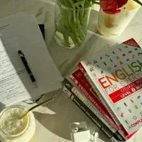 دبیر زبان انگلیسی متوسط دوم دخترانه گلشهر