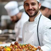 نیازمند سرآشپز و کباب پیچ مجرب