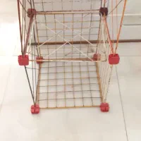 قفسه فلزی مشبک