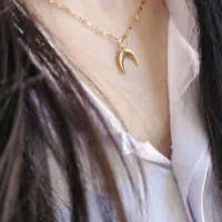 گردنبند هلال