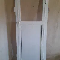 درب سرویس بهداشتی