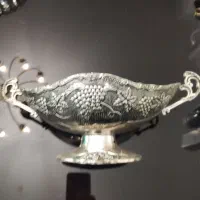 شکلات خوری. پیوتر اجیل خوری کاسه