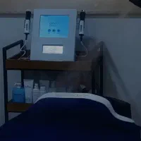 فیشیال و مراقبت از پوست 650 هزار تومان