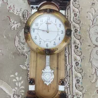 ساعت دیواری