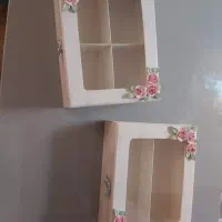 جا چاقو چنگال وقاشق و تی باکس بگ کنار چای