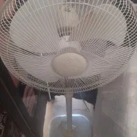 پنکه‌ رومیزی‌وایستاده