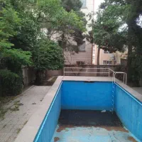 آپارتمان100-متری-با-حیاط-مشجر-تخلیه-ولنجک