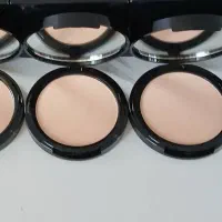 کرم پودر و پنکیک و رژگونه