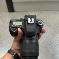کنون80D