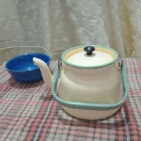 کتری لعابی قدیمی