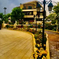 عمارت-لوکس