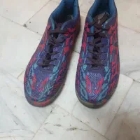 کفش فوتسال وکشتی