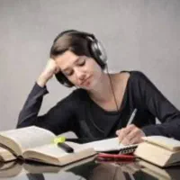 آموزش انگلیسی (بزرگسالان مقدماتی -پیشرفته)